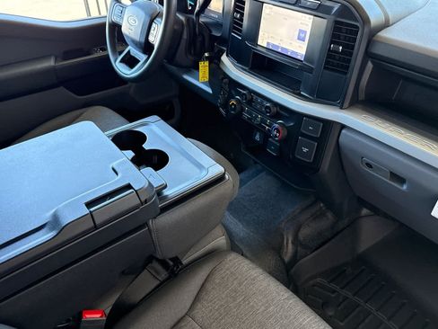 Certified 2024 Ford F550 4x4 Crew Cab Super Duty image 16