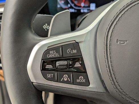 Used 2021 BMW 540i w/ Executive Package image 18