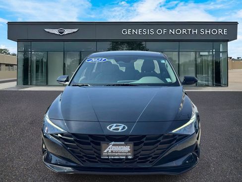 Certified 2023 Hyundai Elantra SEL image 2