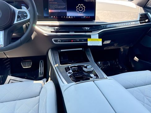 New 2026 BMW X5 xDrive50e w/ Executive Package AWD/4WD image 19
