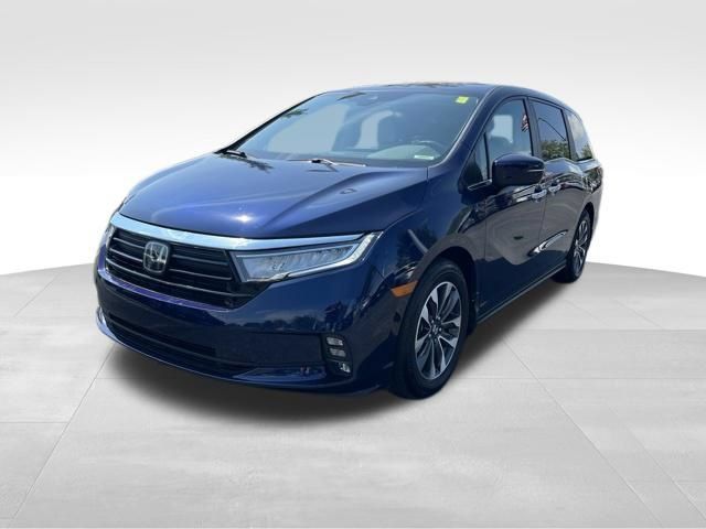 Used 2024 Honda Odyssey EX-L image 3