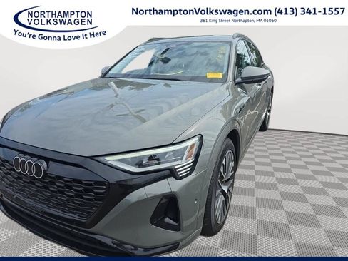 Used 2024 Audi Q8 e-tron Prestige w/ Prestige Package AWD/4WD image 1