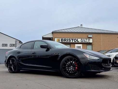 Used 2021 Maserati Ghibli S RWD image 41
