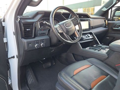 Used 2024 GMC Sierra 2500 AT4 w/ AT4 Premium Plus Package image 23