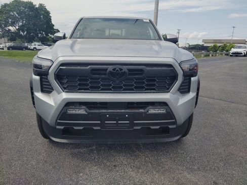 New 2026 Toyota Tacoma TRD Off-Road AWD/4WD image 15