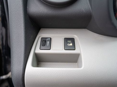 Used 2011 Toyota RAV4 Limited image 21