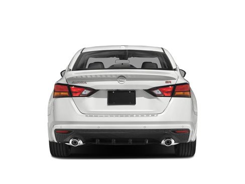 Used 2024 Nissan Altima 2.5 SR w/ SR Premium Package AWD/4WD image 5