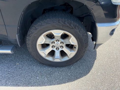 Used 2019 RAM 1500 Big Horn image 4