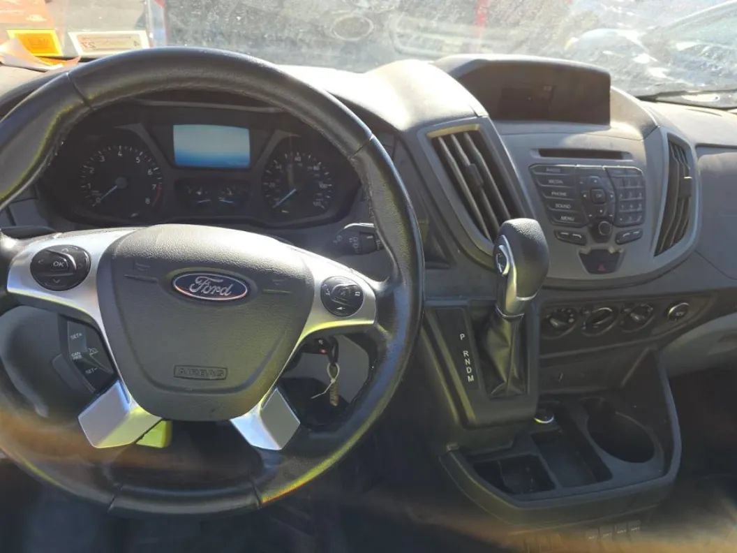 Used 2019 Ford Transit 150 130 Low Roof w/ Exterior Upgrade Package RWD image 3