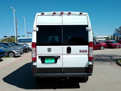 Used 2017 RAM ProMaster 2500 image 7