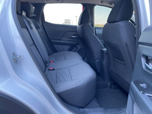 Certified 2025 Nissan Kicks SV w/ SV Premium Package FWD image 25