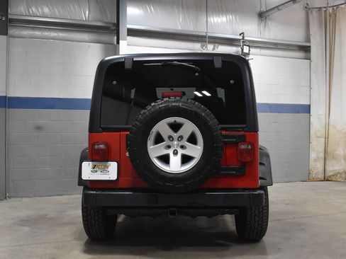 Used 2006 Jeep Wrangler Rubicon AWD/4WD image 15