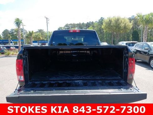 Used 2018 RAM 1500 Express w/ Black Ram 1500 Express Group image 28