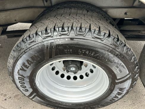 Used 2017 Mercedes-Benz Sprinter 3500 w/ Suspension Package II image 44