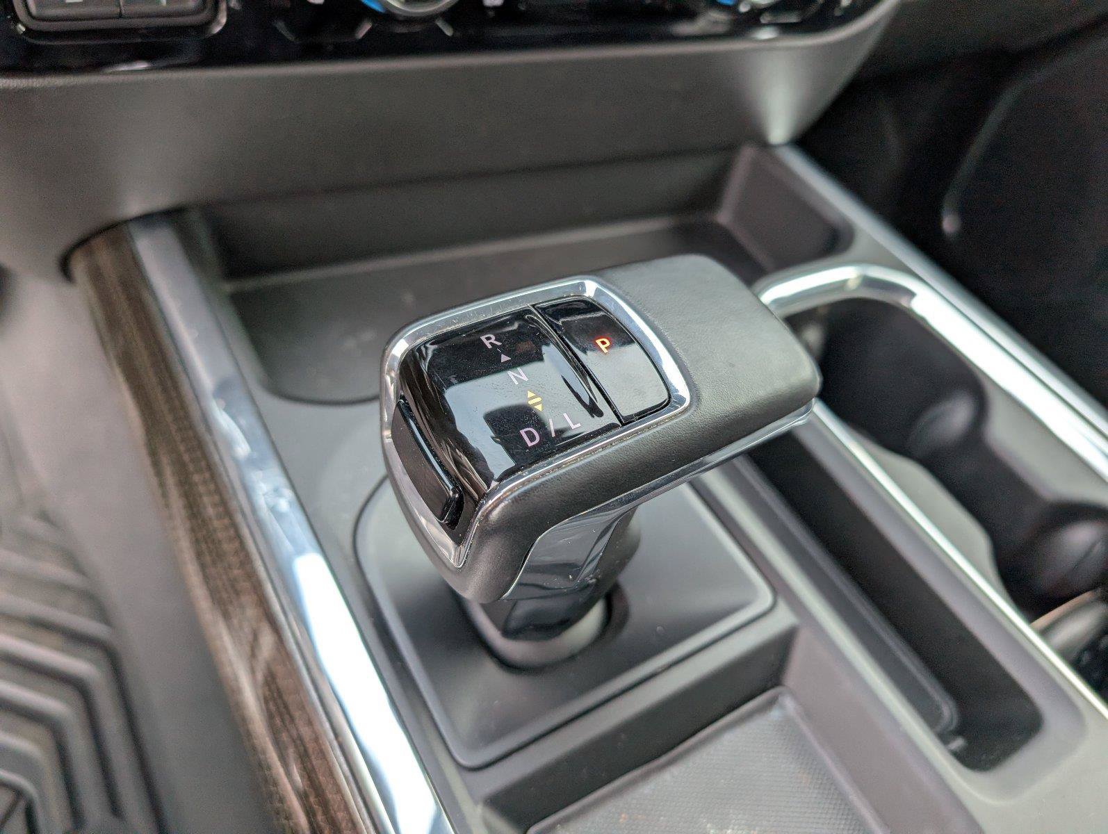 Used 2025 Chevrolet Silverado 1500 LT Trail Boss w/ Convenience Package II AWD/4WD image 21