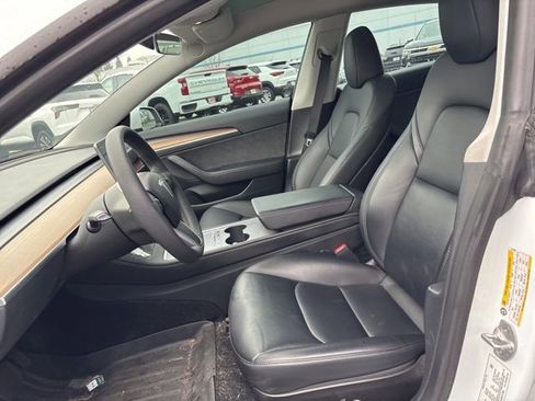 Used 2023 Tesla Model 3 Standard Range image 20