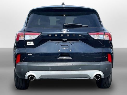 Used 2021 Ford Escape SE FWD image 4
