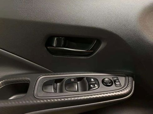 Used 2021 Nissan Versa S image 40