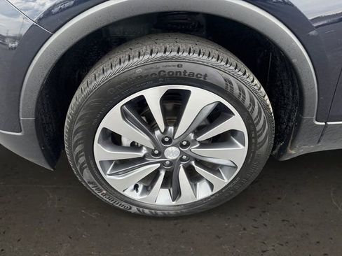 Certified 2022 Buick Encore Preferred w/ Safety Package AWD/4WD image 9