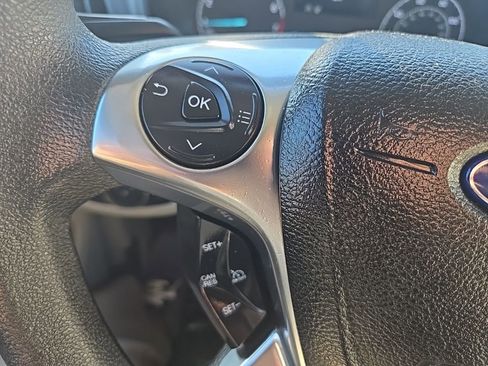 Used 2022 Ford Transit Connect XLT image 13