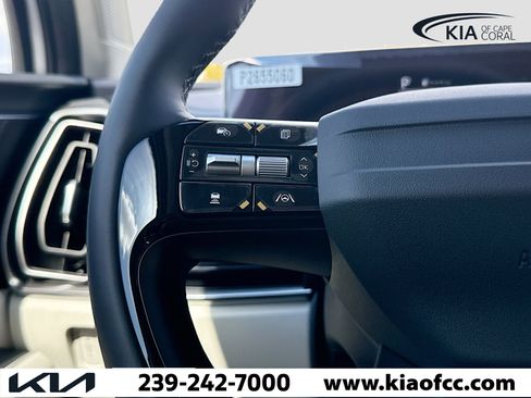 New 2026 Kia Sorento S image 35