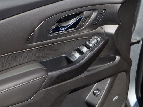 Certified 2023 Chevrolet Traverse Premier image 19
