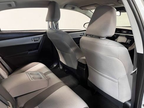 Used 2017 Toyota Corolla LE w/ Carpet Mat Package (TMS) FWD image 14