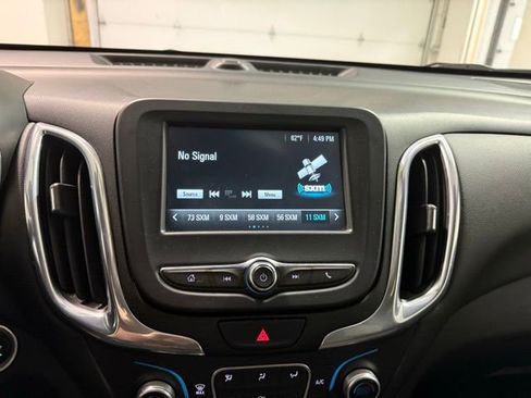 Used 2018 Chevrolet Equinox LT image 17