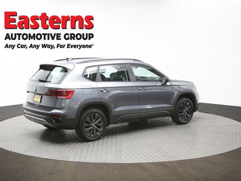 Used 2024 Volkswagen Taos S image 40