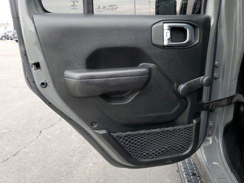 Used 2020 Jeep Wrangler Unlimited Sport image 30