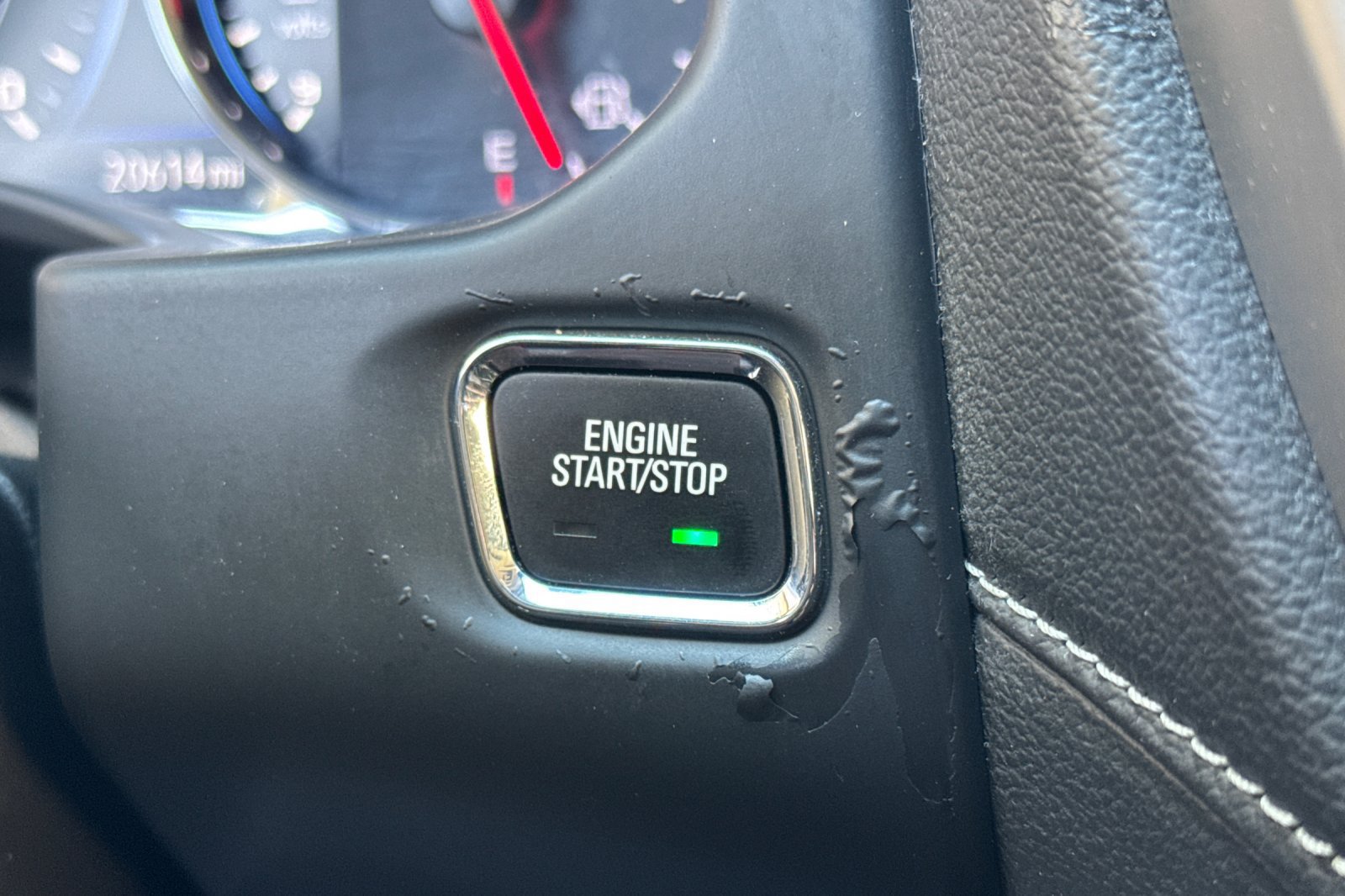 Used 2023 GMC Acadia Denali FWD image 27