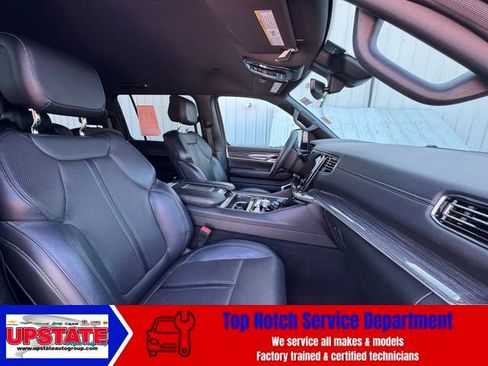 Used 2022 Jeep Wagoneer Series II image 14