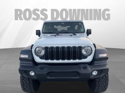 Used 2025 Jeep Wrangler Sport image 2