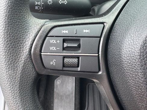 Certified 2025 Honda Accord SE image 22