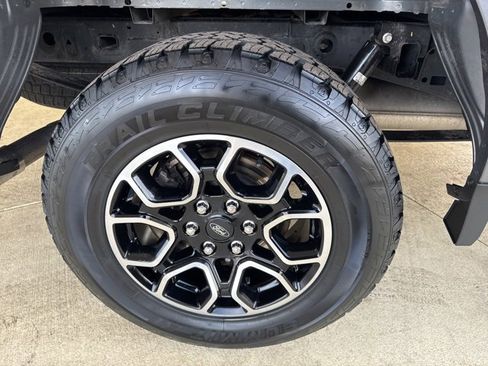 Used 2022 Ford F150 XLT w/ Equipment Group 302A High image 39