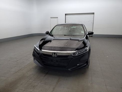 Used 2018 Honda Accord EX image 15