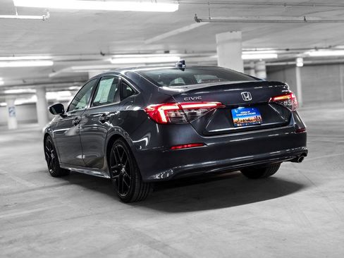 Used 2024 Honda Civic Sport image 5