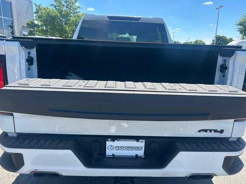 Used 2021 GMC Sierra 1500 AT4 AWD/4WD image 15