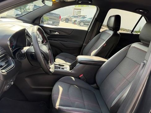 Used 2023 Chevrolet Equinox RS AWD/4WD image 13