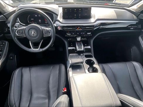 Used 2023 Acura MDX SH-AWD w/ Technology Package image 16