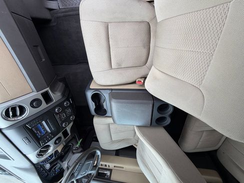 Used 2014 Ford F150 XLT w/ XLT Chrome Package image 13