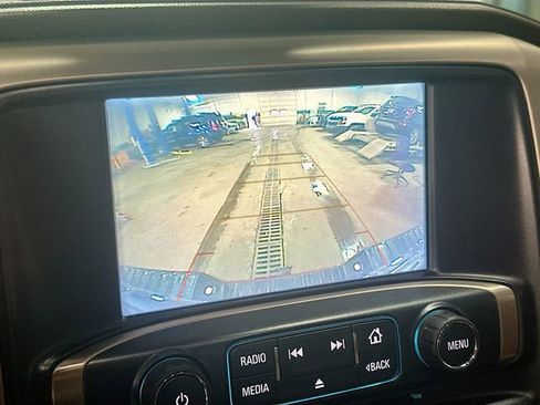 Used 2018 GMC Sierra 2500 Denali image 15