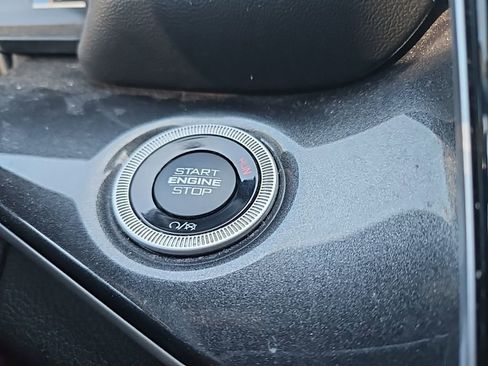 Used 2023 Jeep Grand Cherokee L Laredo AWD/4WD image 23