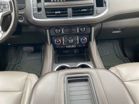 Used 2021 Chevrolet Tahoe Z71 w/ Z71 Signature Package image 15