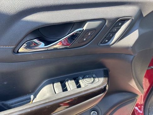 Used 2022 GMC Acadia AT4 w/ Preferred Package image 16