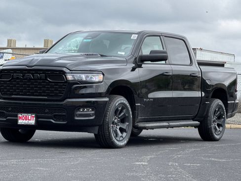 New 2026 RAM 1500 Express AWD/4WD image 7