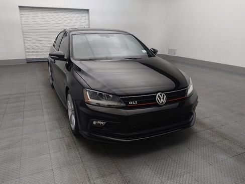 Used 2017 Volkswagen Jetta GLI image 14