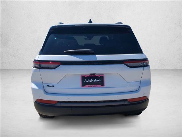 New 2026 Jeep Grand Cherokee Altitude AWD/4WD image 7