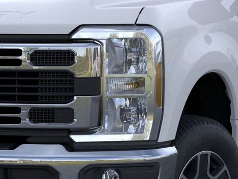 New 2025 Ford F350 XLT image 18