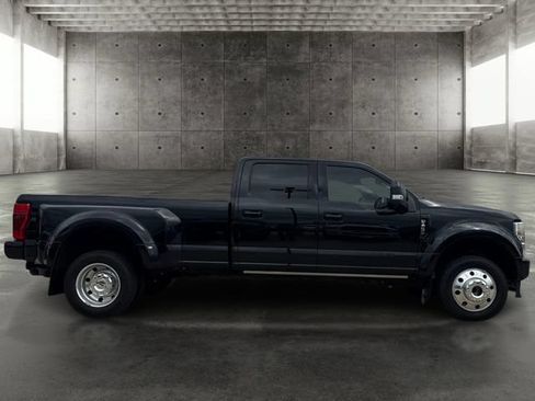 Used 2022 Ford F450 Platinum w/ FX4 Off-Road Package AWD/4WD image 4